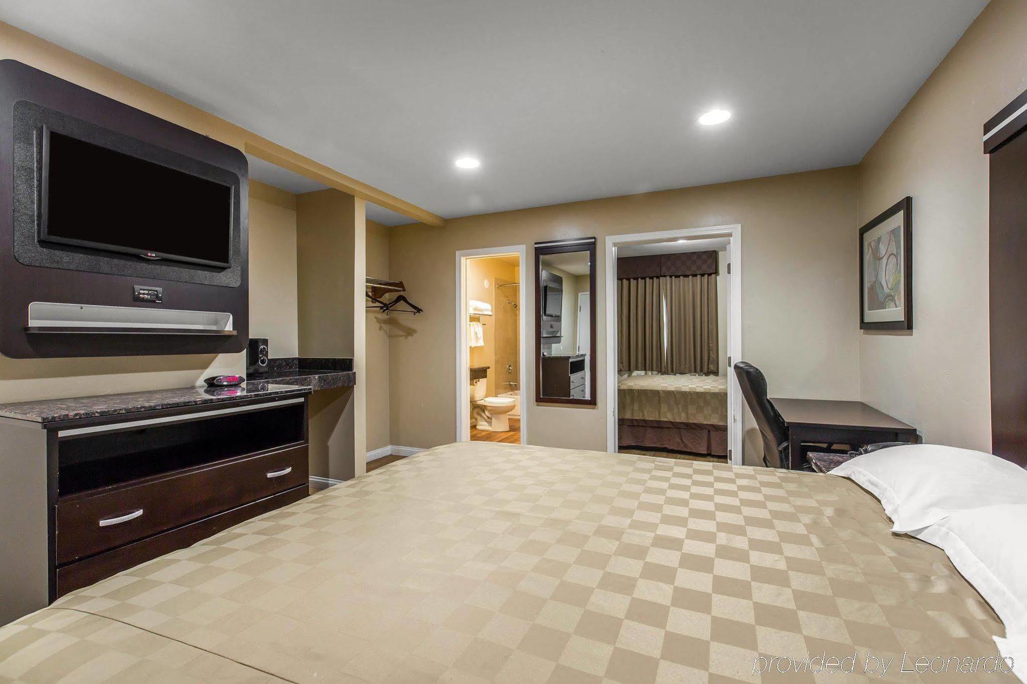 Rodeway Inn & Suites Chula Vista San Diego South Екстер'єр фото